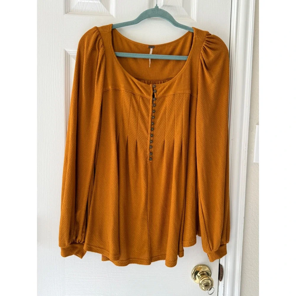 Free People Mustard Waffle Knit Henley Babydoll Puff Sleeve Boho Top M